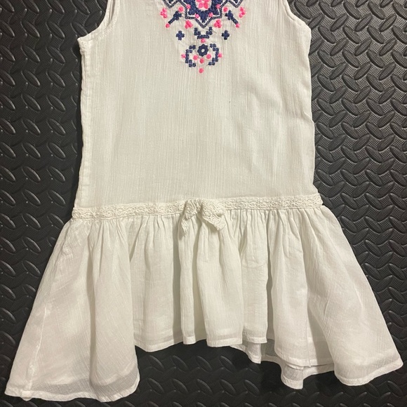 MAGGIE & ZOE Lovely Summer Blouse/Dress $10 ‼️CLOSET CLEAR OUT‼️ - Picture 2 of 10